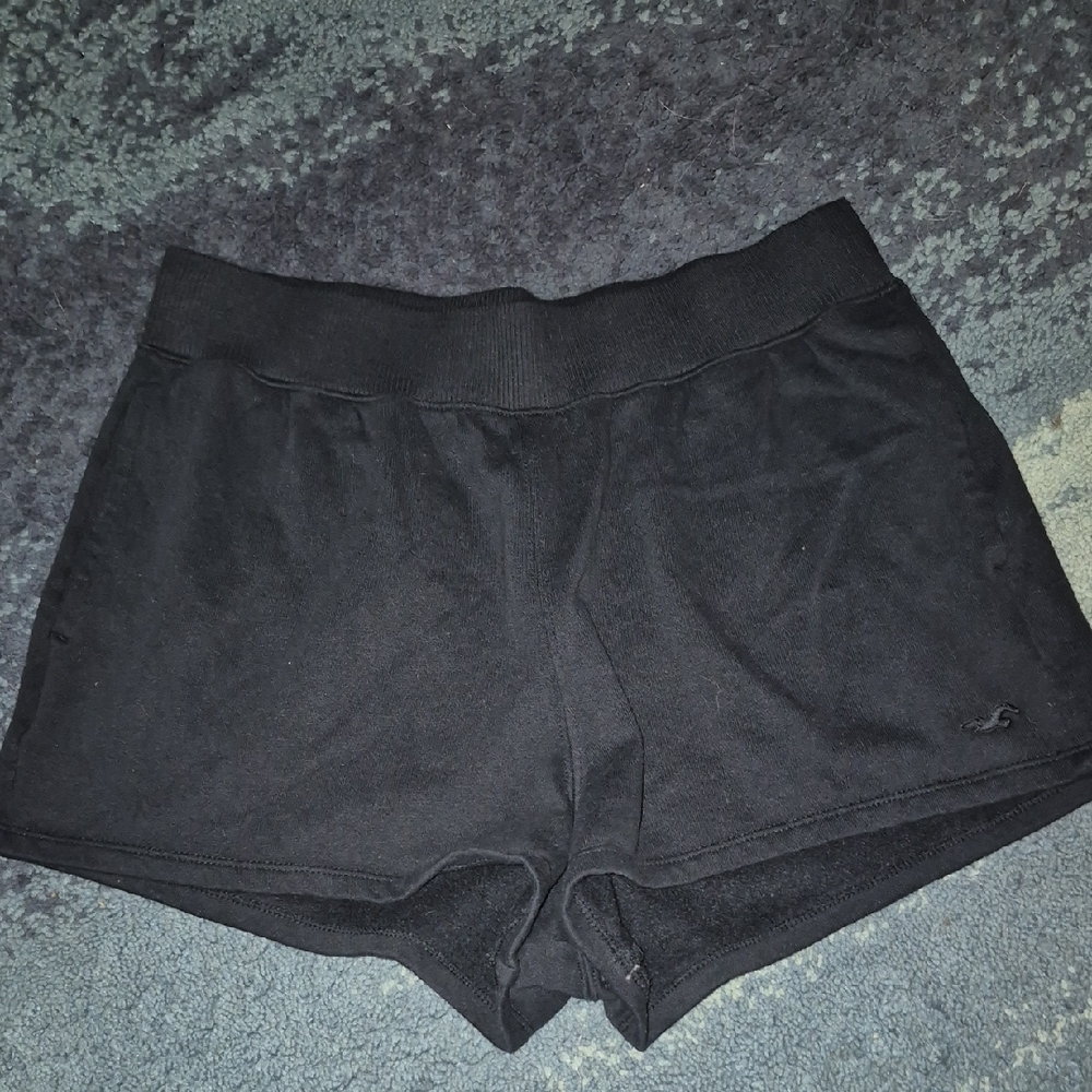 Hollister Ultra High Rise Women's Black Athletic Shorts Size M